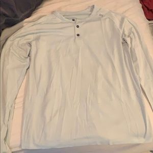 Lululemon metal tech vent long sleeve henley.